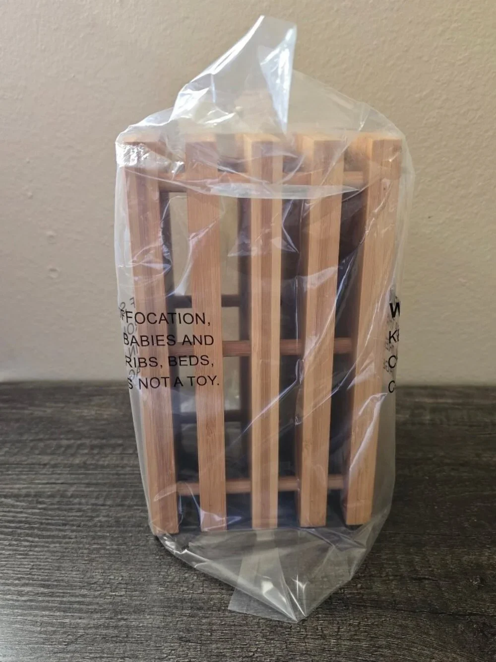 Zakarian Magnetic Knife Block